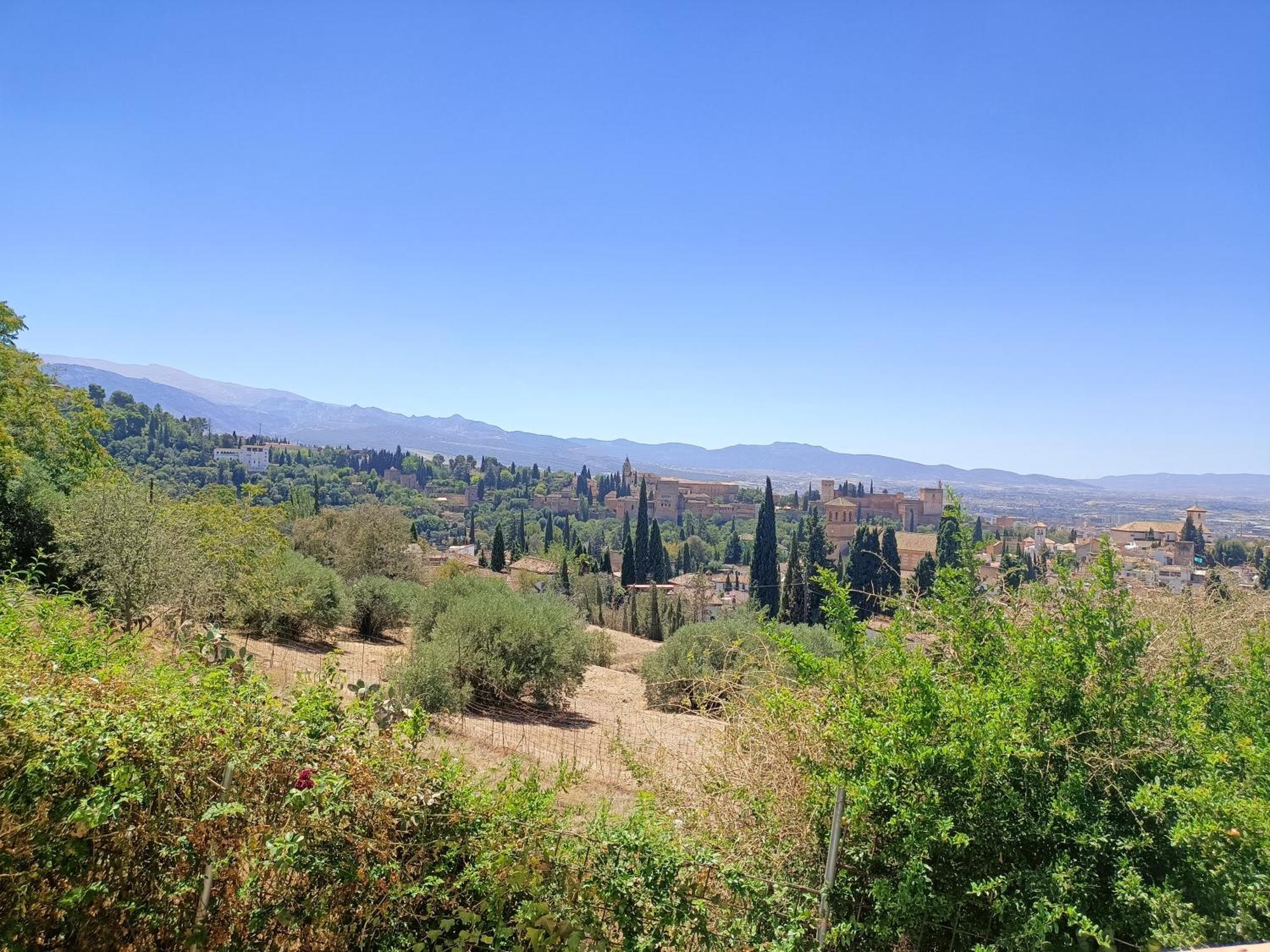 Morente sueña La Alhambra Granada Exterior foto